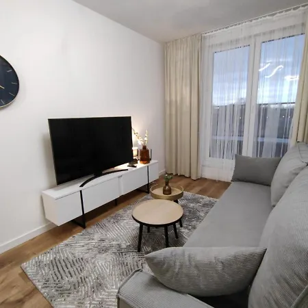 Apartamentysnu, Bulwary Ii Z Parkingiem Radom